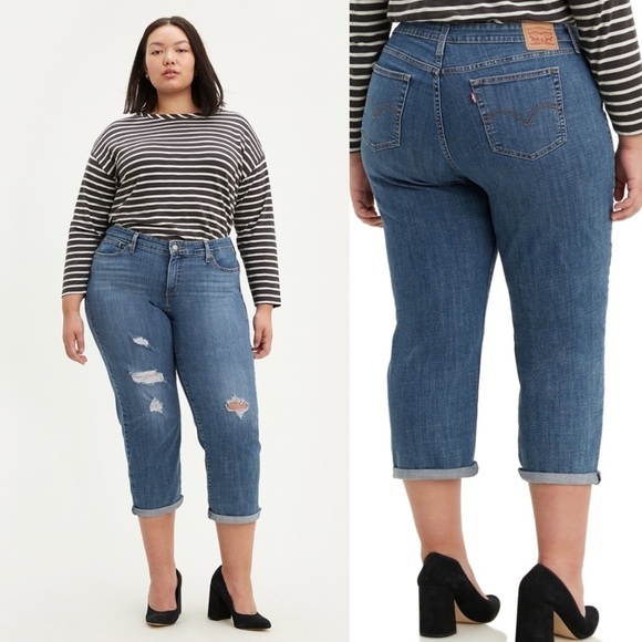 Levis Womens Plus Medium Wash Distressed Frayed Boyfriend Jeans Sz 22W - Picture 1 of 11